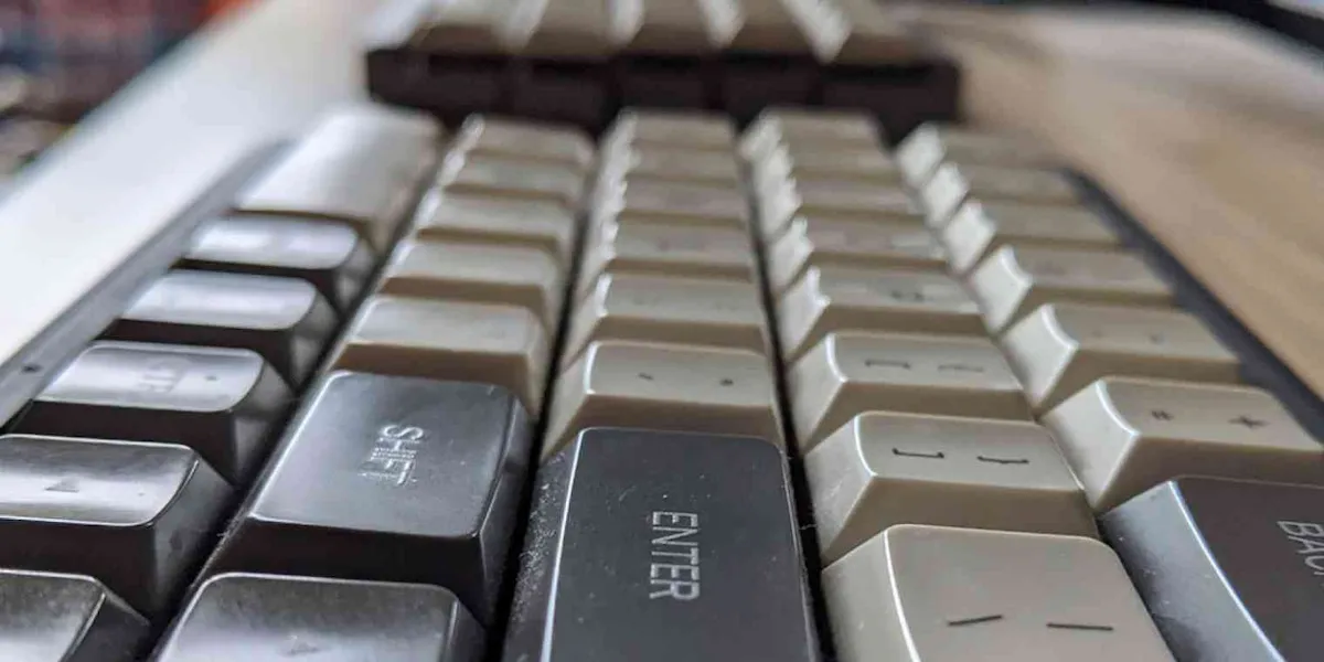 Seu teclado não tem um símbolo de traço em — veja o que fazer
