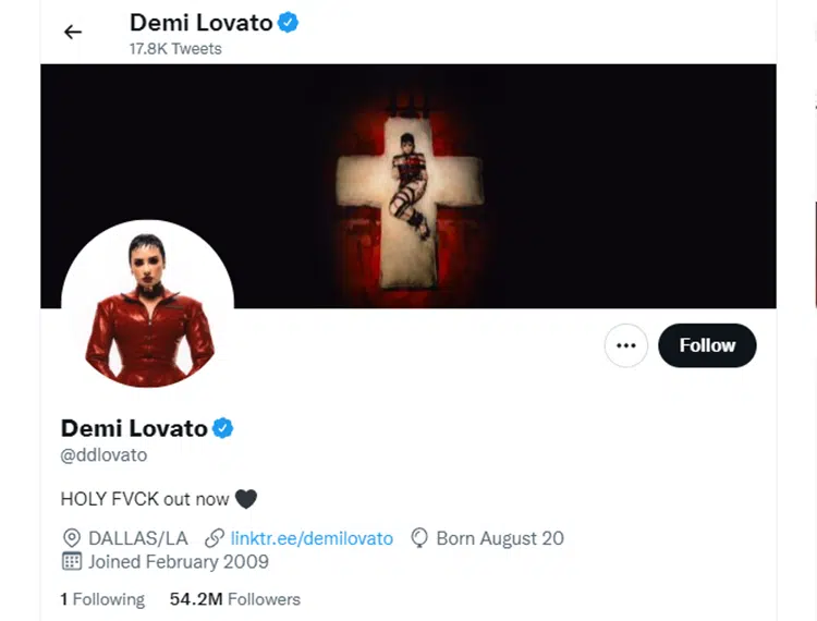 Demi lovato ganha dinheiro no twitter